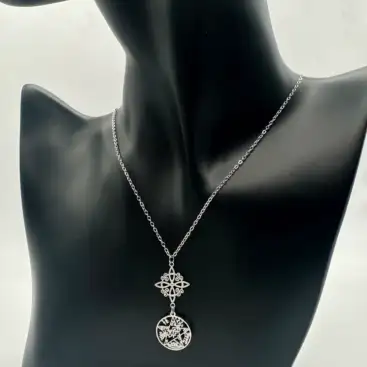 Colgante Nudo De Bruja Y Tetragramaton Acero Plateado Mediano