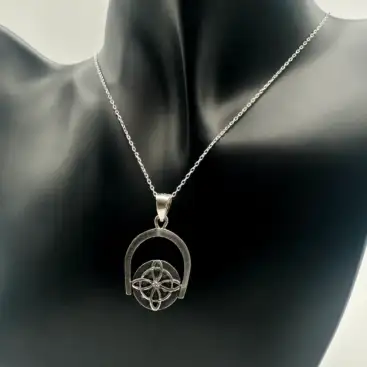 Colgante Giratorio Nudo De Bruja Y Tetragramaton Plata De Ley