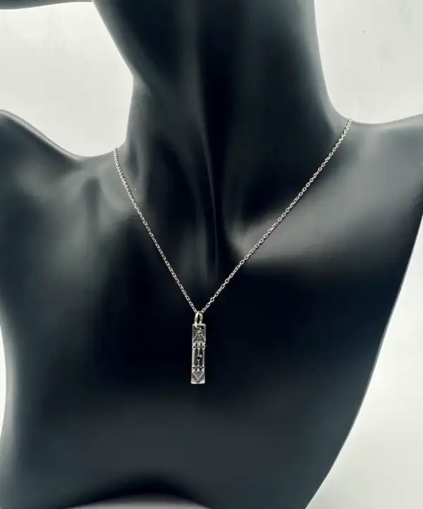 Colgante Atlante Con Cadena Plata De Ley