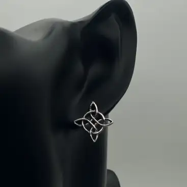 Pendientes Nudo De Bruja Simple Plata De Ley