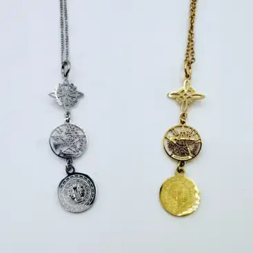 Colgante de Acero Triple Protección – Nudo de Bruja, Tetragramatón y San Benito