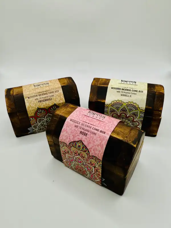 Incienso en Conos + Portaincienso de Madera Karma