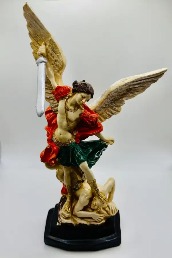 Figura Arcangel San Miguel Beige Con Color