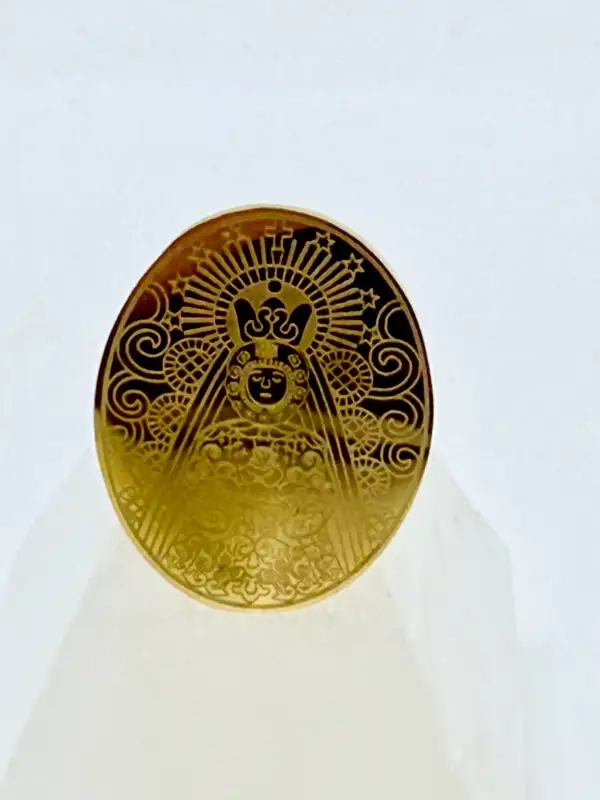 Anillo Virgen Del Rocio Acero Dorado - Imagen 2