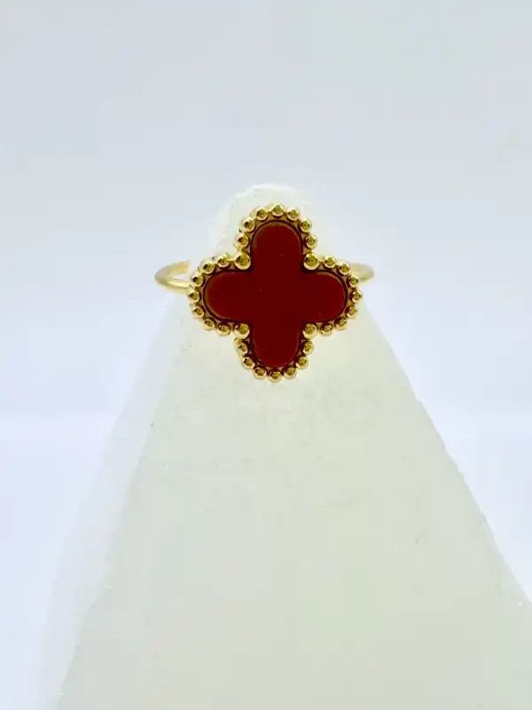 Anillo Flor Color Rojo Acero Dorado Mediano Regulable - Imagen 2