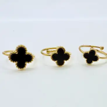 Anillo Flor Color Negro Acero Dorado Grande Regulable
