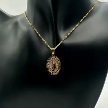Colgante Virgen De Guadalupe Acero Dorado