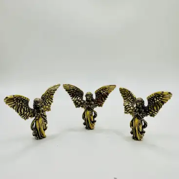 Angel Pequeño de Bronce