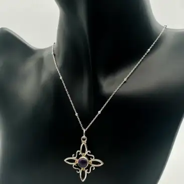 Colgante Nudo De Bruja Con Amatista Plata De Ley