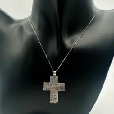 Colgante Cruz Grabada Con Padre Nuestro Plata De Ley