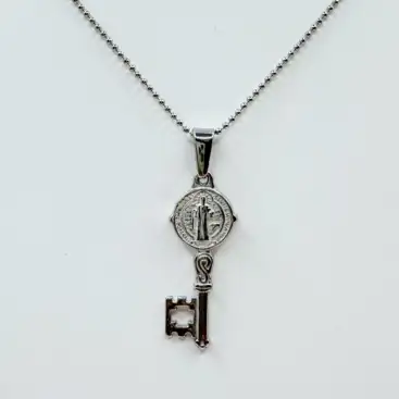 Colgante Llave San Benito Acero Plateado