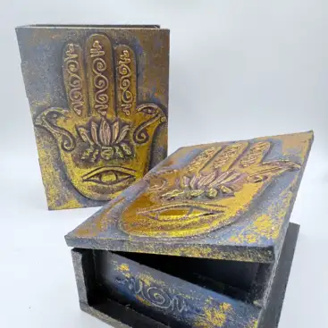 Caja De Madera Con Mano De Fatima