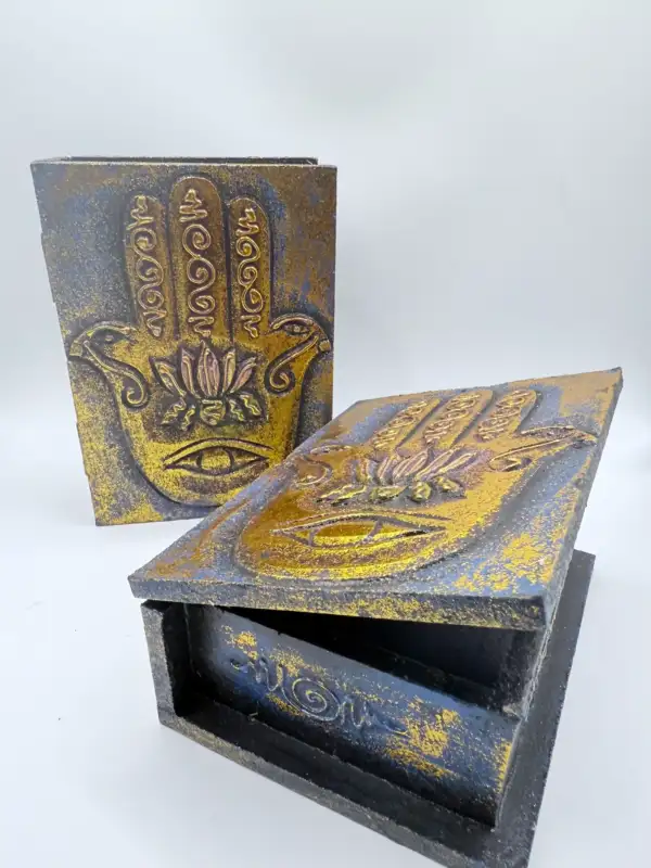 Caja De Madera Con Mano De Fatima