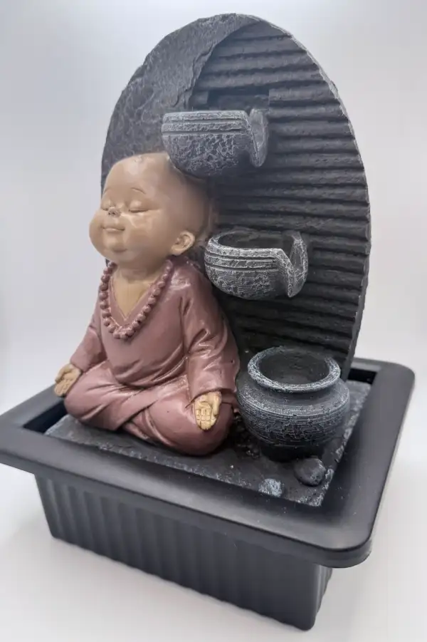 Fuente De Agua Buda Bebe Con Cascada - Imagen 2