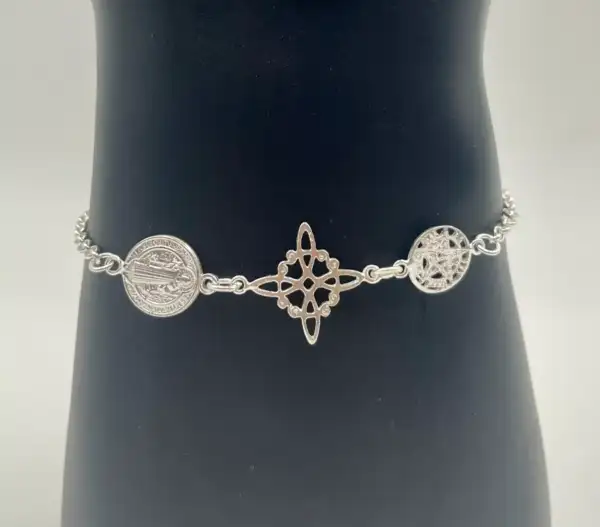 Pulsera Triple Proteccion San Benito, Nudo De Bruja Y Tetragramaton Plata De Ley - Imagen 2