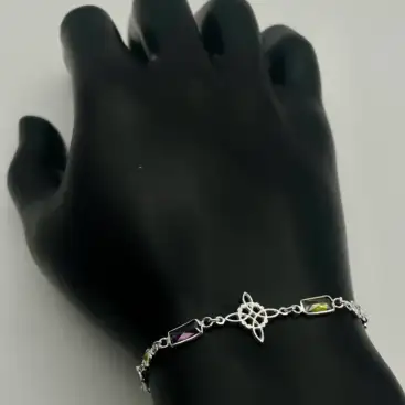 Pulsera Multi Minerales Facetados Rectangular Con Nudo De Bruja Plata De Ley