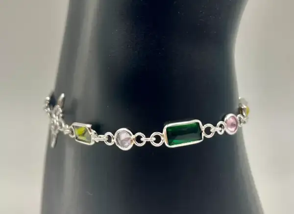 Pulsera Multi Minerales Facetados Rectangular Con Nudo De Bruja Plata De Ley - Imagen 3
