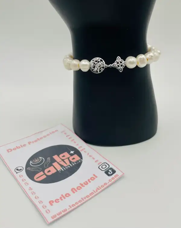 Pulsera Perla Natural Medalla Doble Proteccion Acero Plateado - Imagen 2