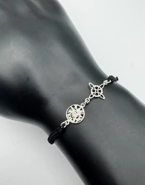 Pulsera Macrame Negra Doble Proteccion Nudo De Bruja Y Tetragramaton Plata De Ley - Imagen 2