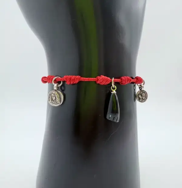 Pulsera 7 Nudos Virgen De La Macarena, Gran Poder Y Puño De Higa - Imagen 2