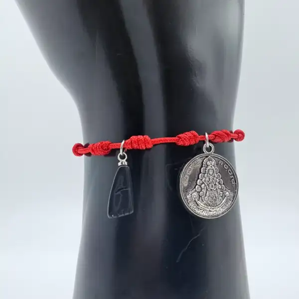 Pulsera 7 Nudos Medalla Relieve Virgen Del Rocio Grande Y Puño De Higa - Imagen 2