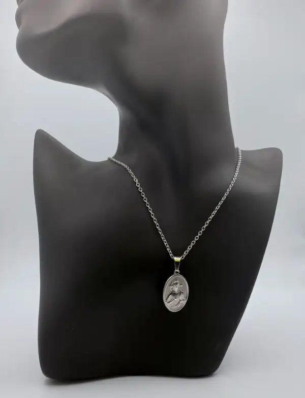 Colgante Sagrado Corazon Acero Plateado