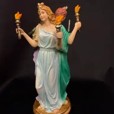Figura Hecate Colores