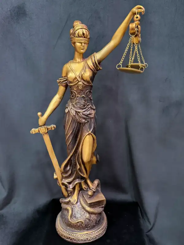 Figura Diosa De La Justicia 60 Cm