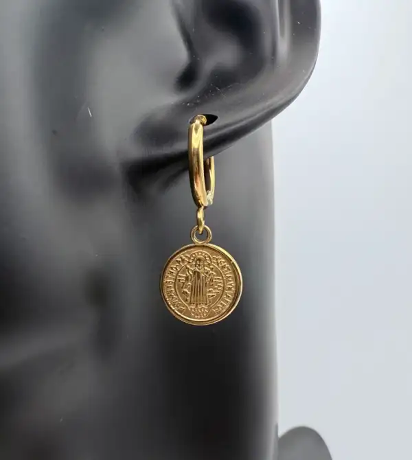 Pendientes Aro Medalla San Benito Acero Dorado - Imagen 2