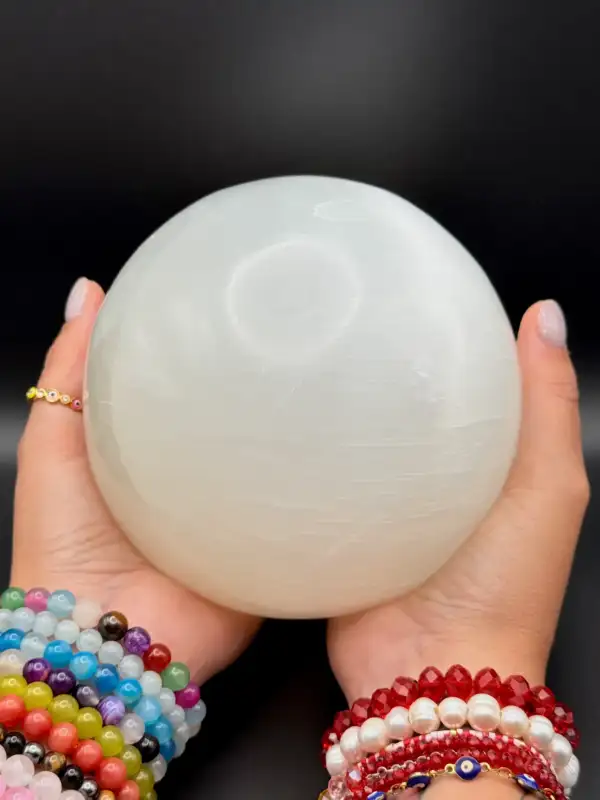 Esfera Selenita Grande - Imagen 2