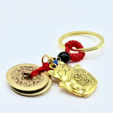 Llavero Gato de la Suerte con Monedas Feng Shui