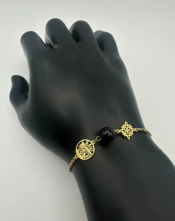 Pulsera Doble Proteccion Con Onix Acero Dorado