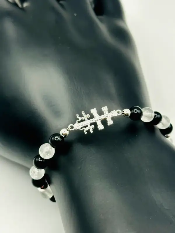 Pulsera Cruz de Caravaca , Turmalina y Cuarzo Blanco Plata de Ley - Imagen 2