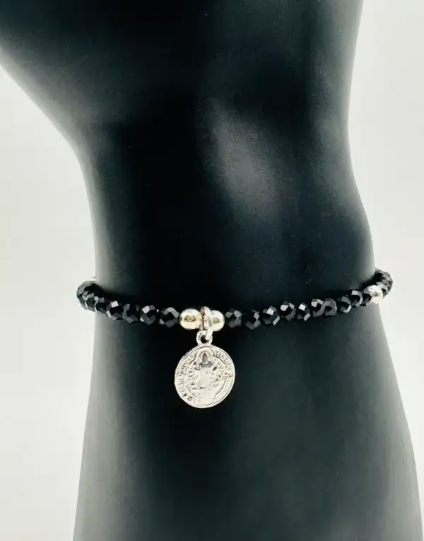Pulsera de Bolas Negras San Benito en Plata de Ley - Imagen 2