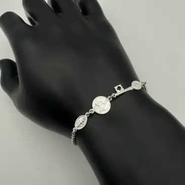 Pulsera Triple Proteccion LLave De San Benito, San Judas Tadeo Y Virgen Milagrosa Plata De Ley