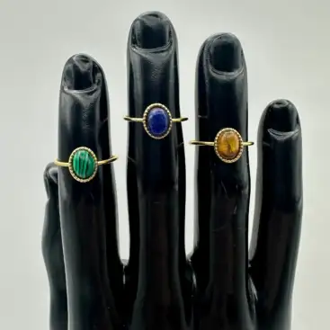 Anillo Ovalado Pequeño Acero Dorado