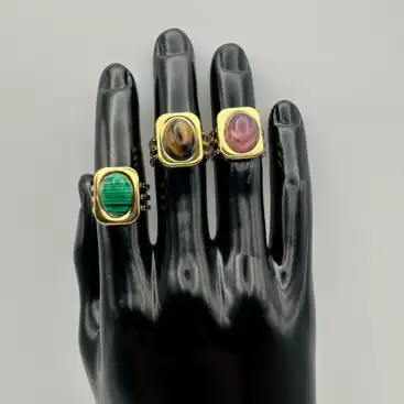 Anillo Cuadrado Acero Dorado