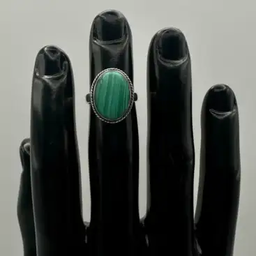 Anillo Malaquita Ovalado Plata De Ley