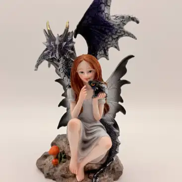 Figura Hada Con Dragon 20cm