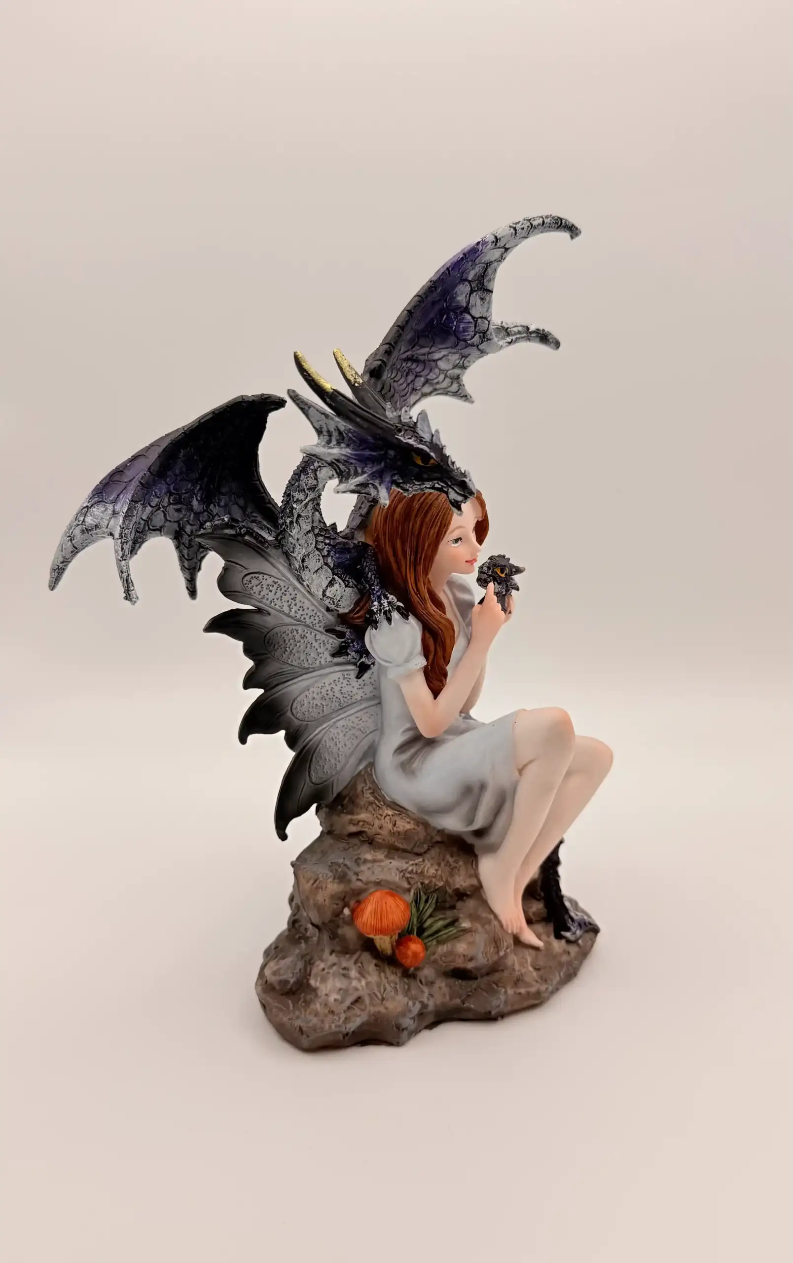 Figura Hada Con Dragon 20cm - Imagen 2