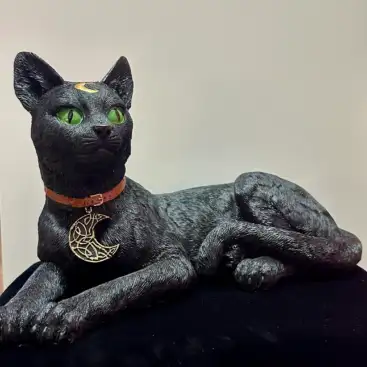 Figura Gato Negro Acostado