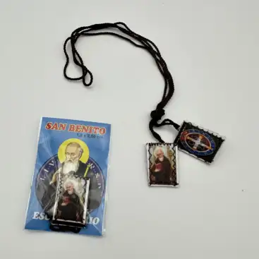 Escapulario San Benito