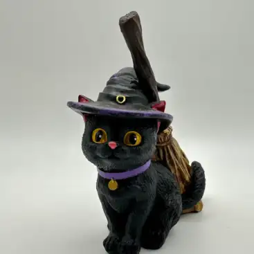 Gato Brujo Con Escoba 11 Cm