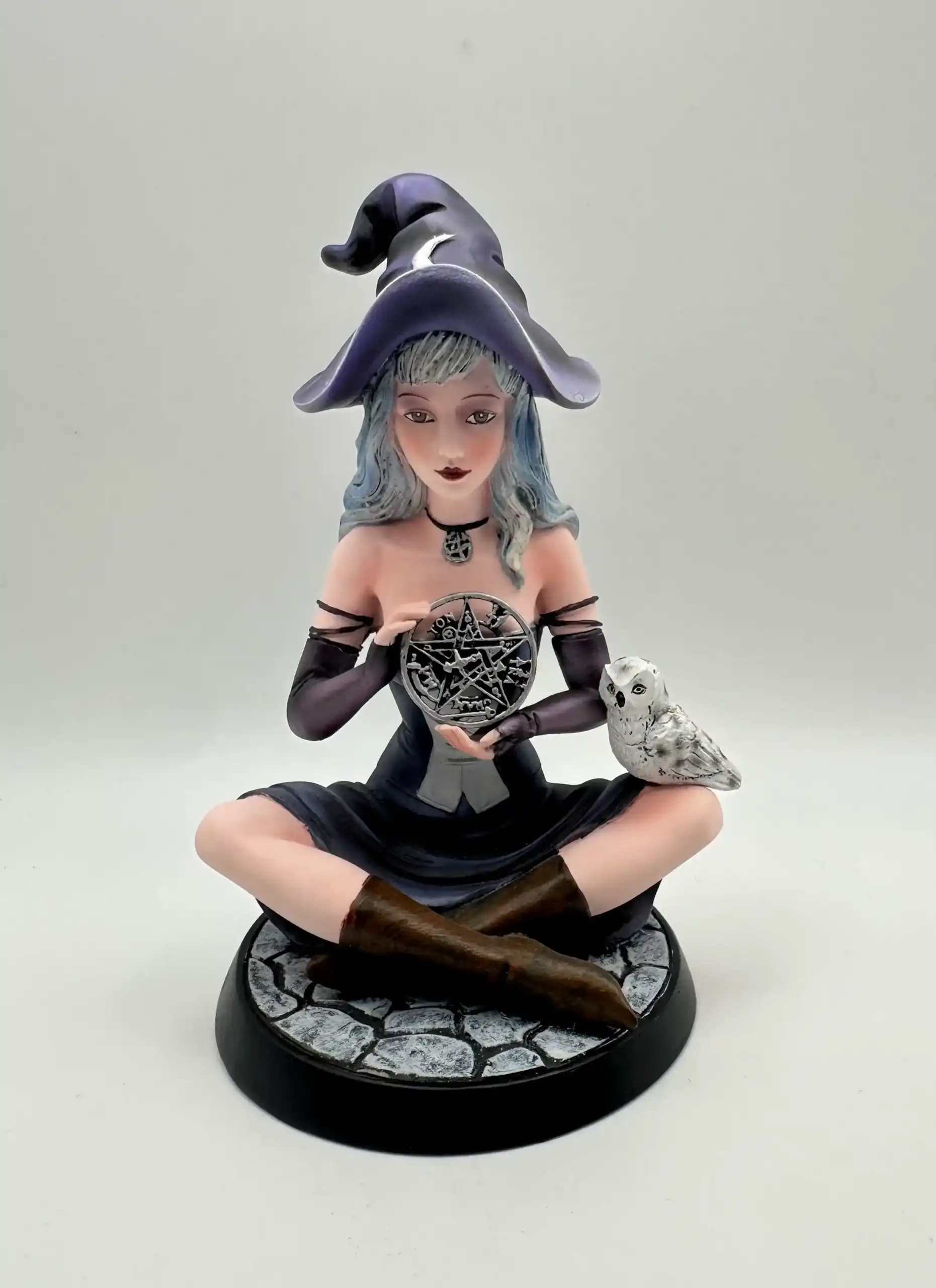 Figura Bruja Con Tetragramaton Y Buho