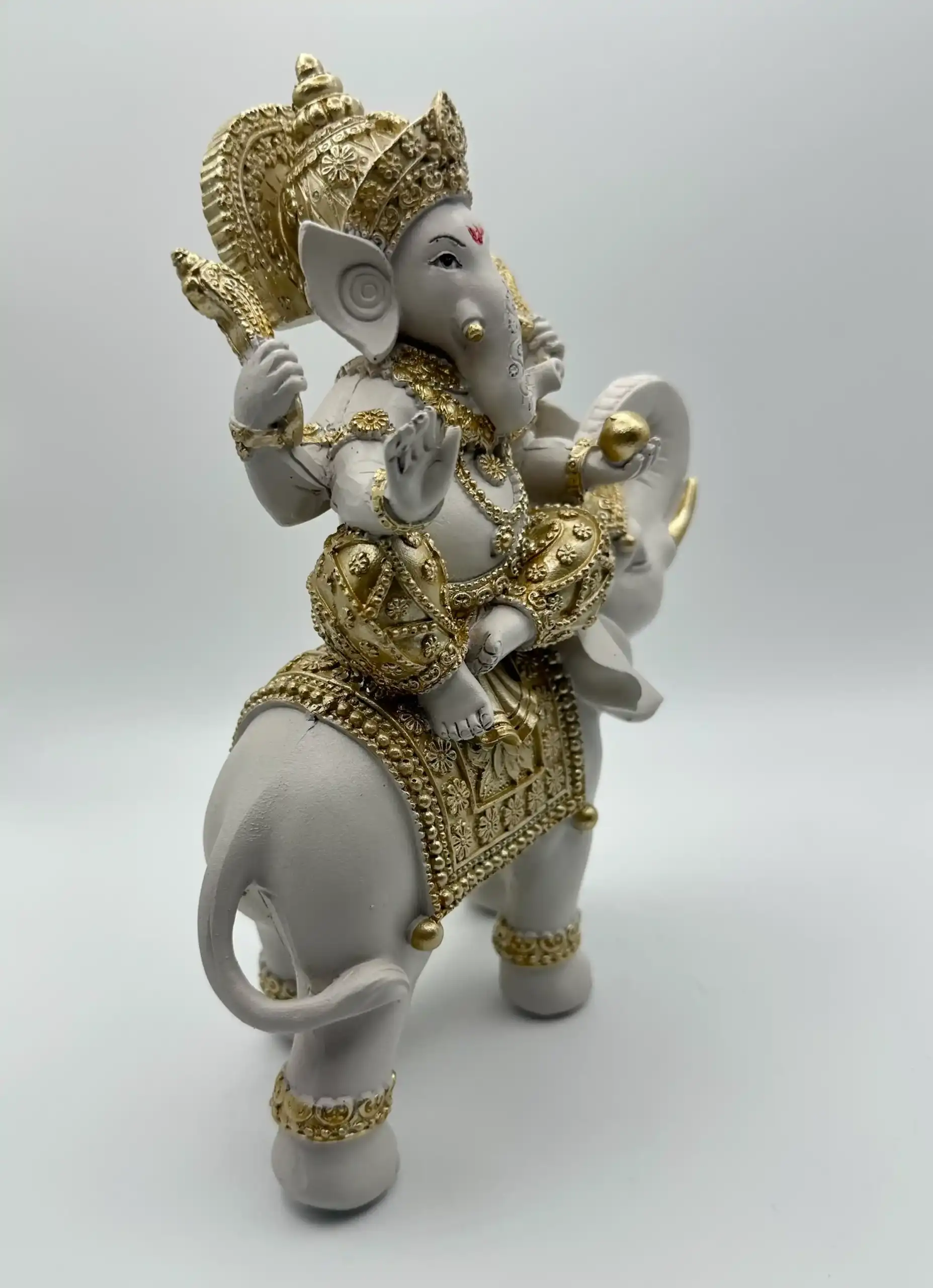 Figura Ganesh Sobre Elefante 22Cm - Imagen 3