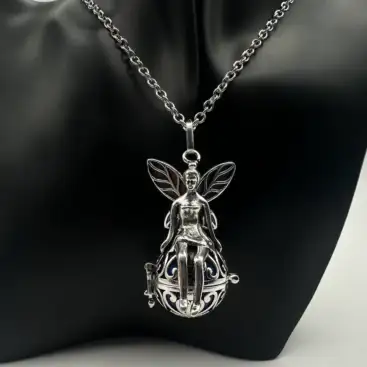 Colgante Llamador De Angeles Azul Con Hada En Plata De Ley Y Acero