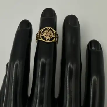 Anillo Nudo De Bruja Doble Acero Dorado Regulable