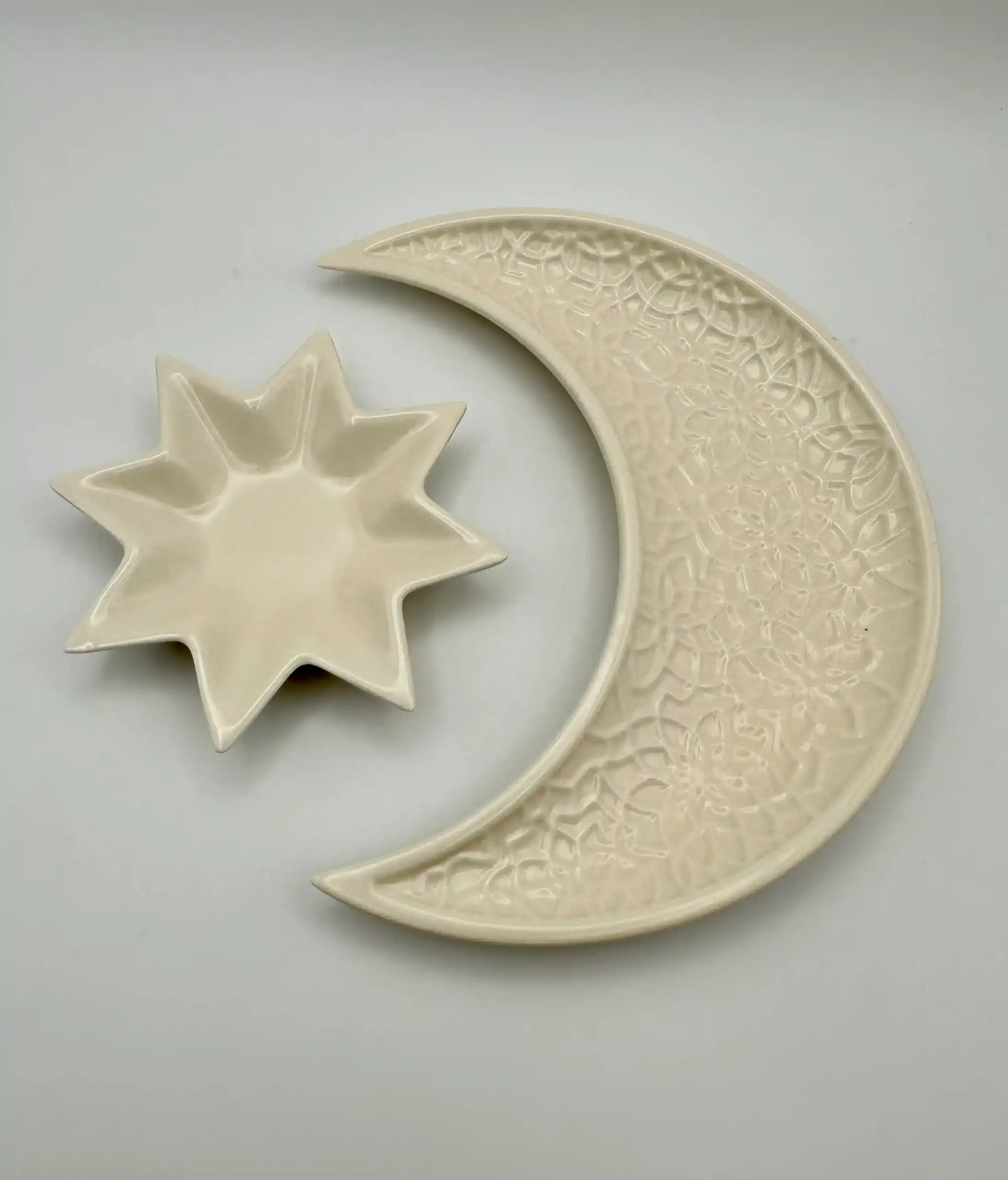 Platitos Decorativos Con Forma De Luna Creciente Y Estrella