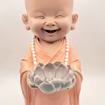 Figura Buda Bebe Color Salmon