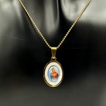 Colgante Corazon De La Virgen Maria Acero Dorado